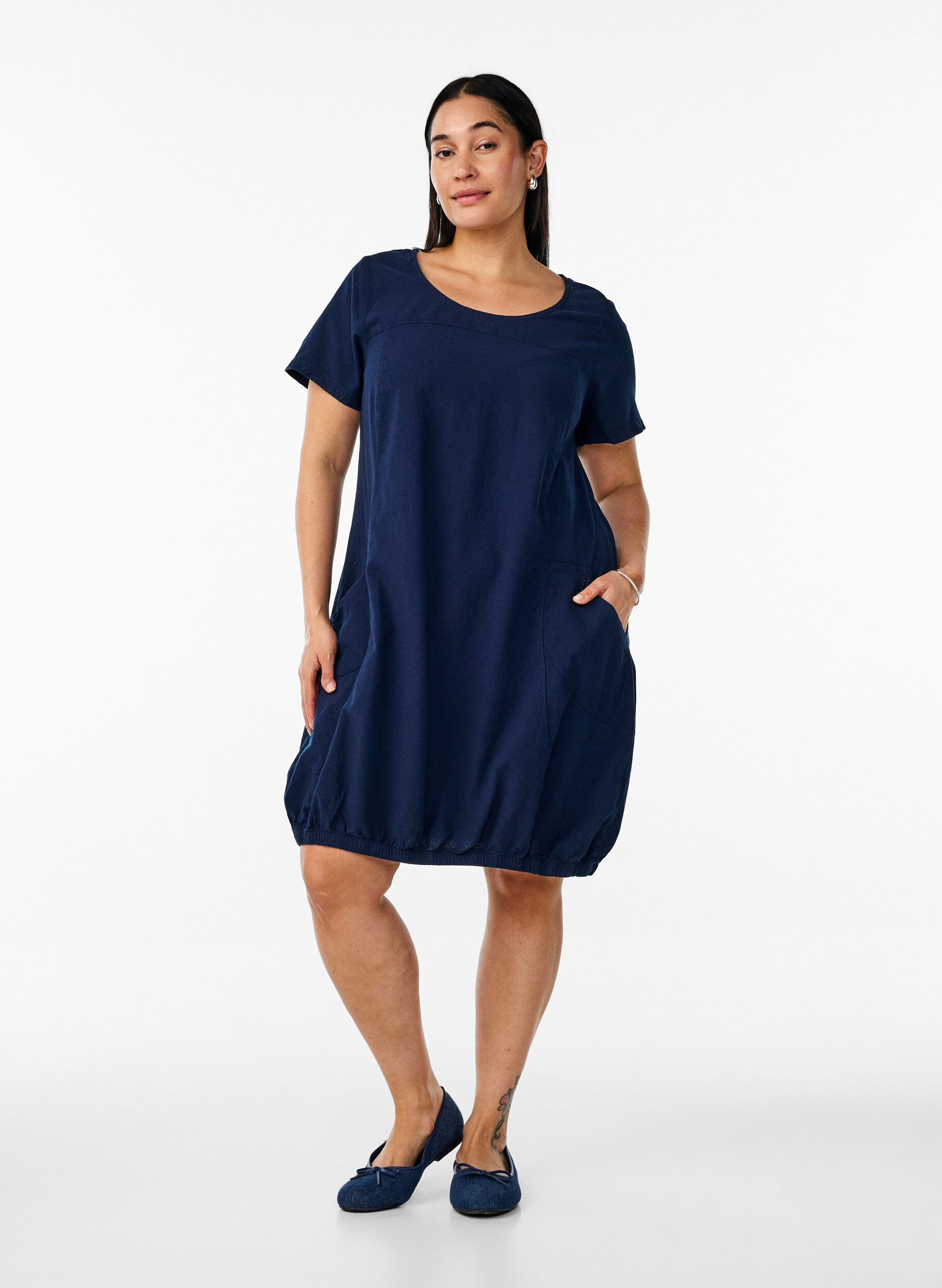 Zizzi Kurzarm Kleid aus Baumwolle, Blau, Model image number 1