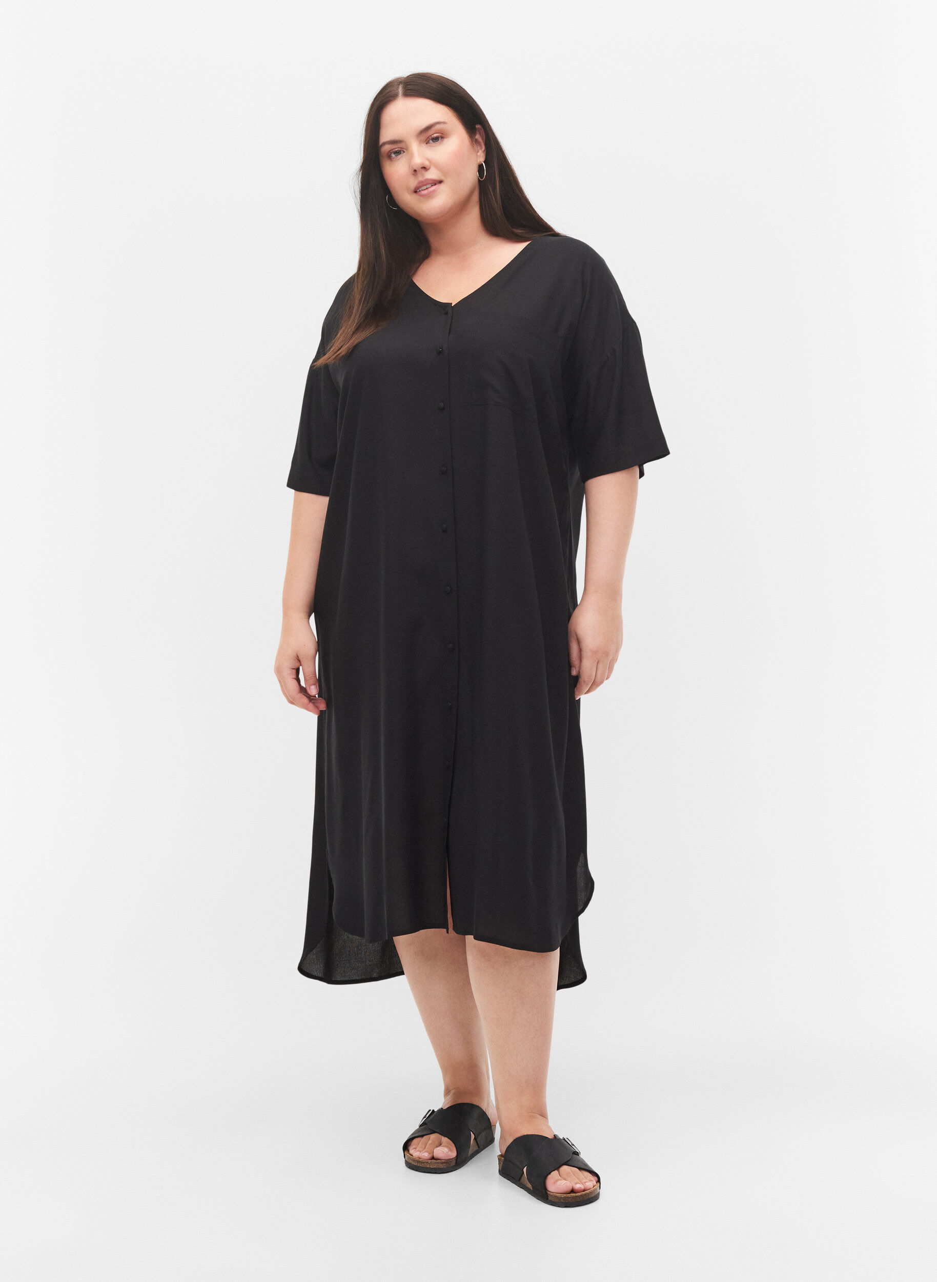 Zizzi Kurz&auml;rmeliges Hemdkleid aus Viskose, Black, Model image number 2