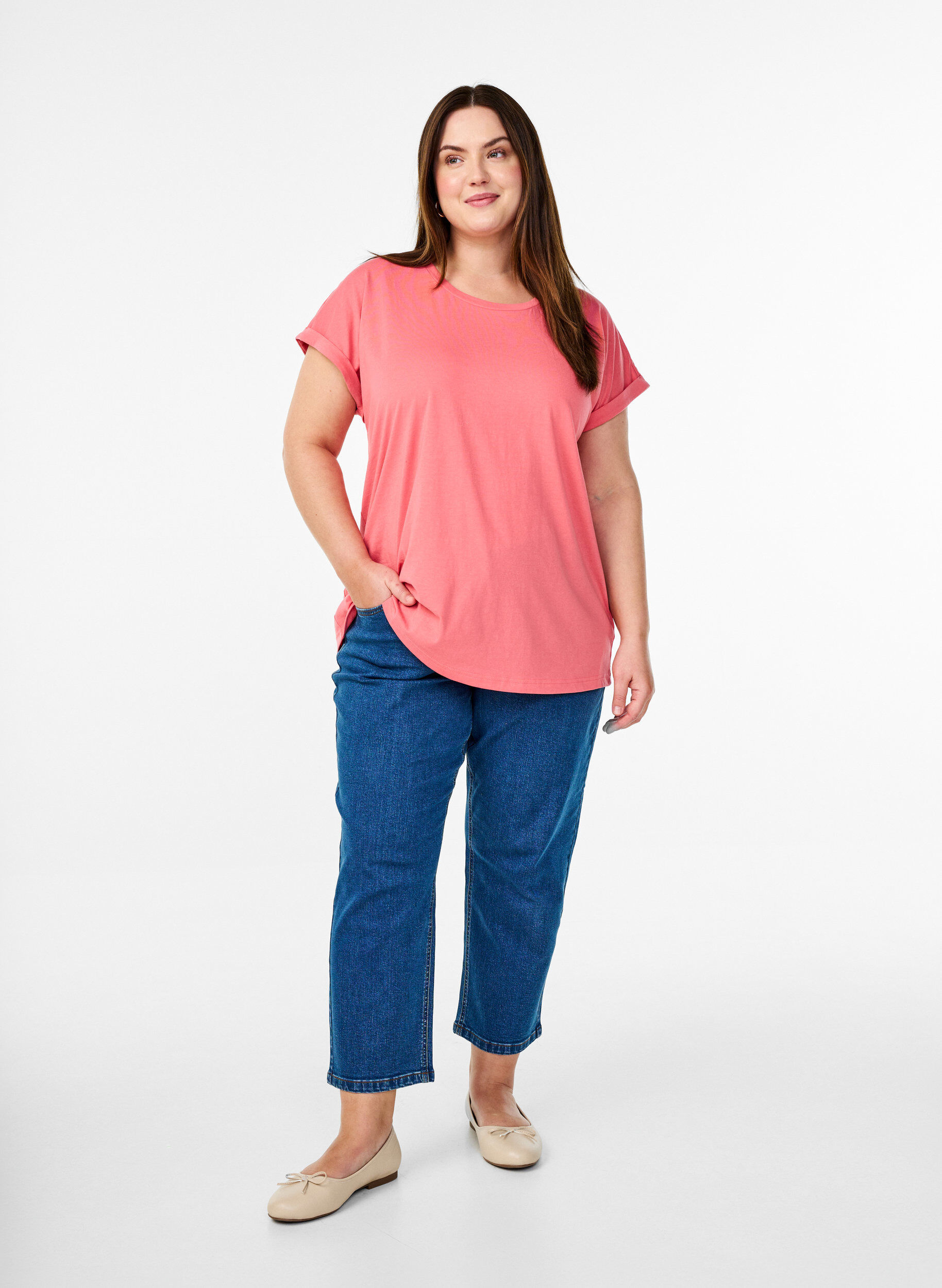 ZizziKurz&auml;rmliges T-Shirt aus einer Baumwollmischung, Rot, Model image number 1
