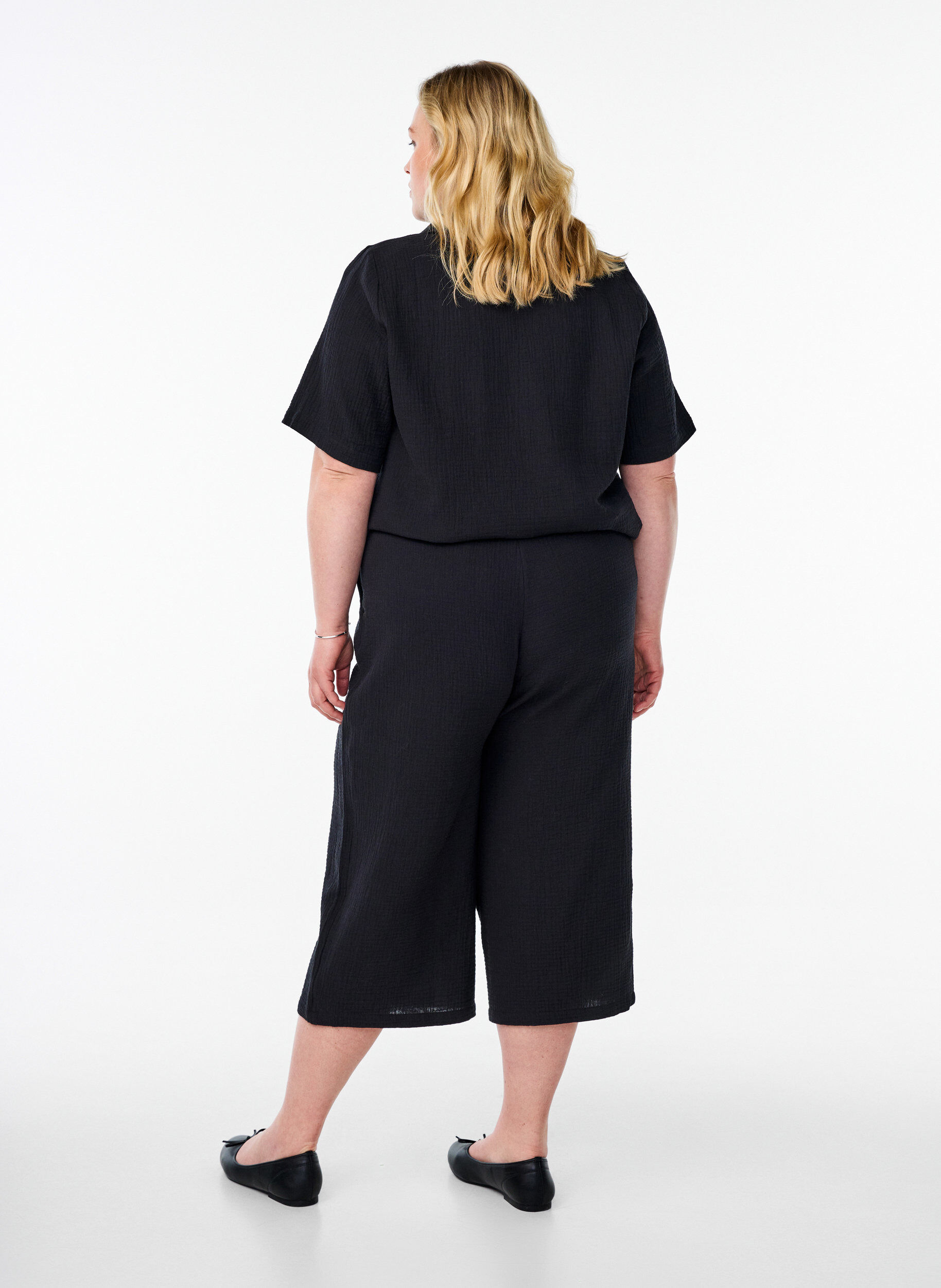 Zizzi Culotte-Hosen mit hoher Taille, Schwarz, Model image number 1