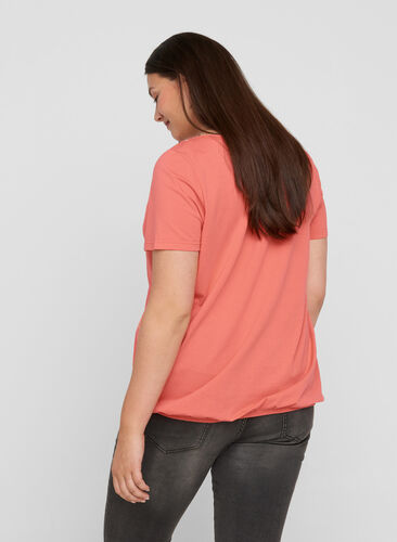 Kurzarm T-Shirt mit Rundhals und Spitze, Living Coral, Model image number 1