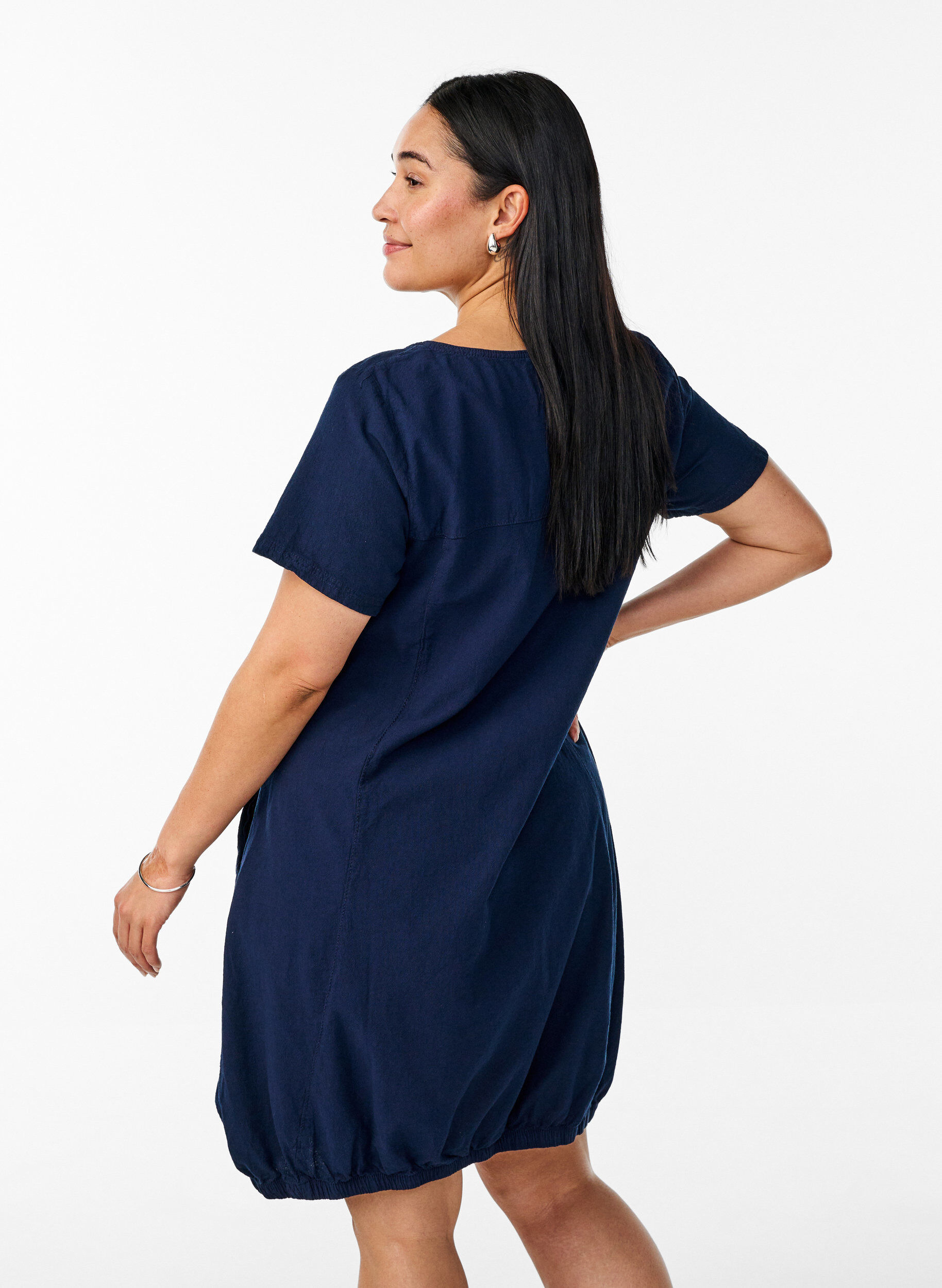 Zizzi Baumwollkleid mit kurzen &Auml;rmeln, Blau, Model image number 2