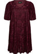 Kleid mit floraler Struktur und R&uuml;schensaum, Rot, Packshot image number 0