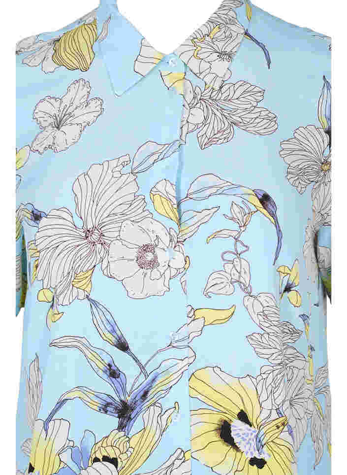 Lange Hemdbluse aus Viskose mit Blumenprint , Light Blue AOP, Packshot image number 2
