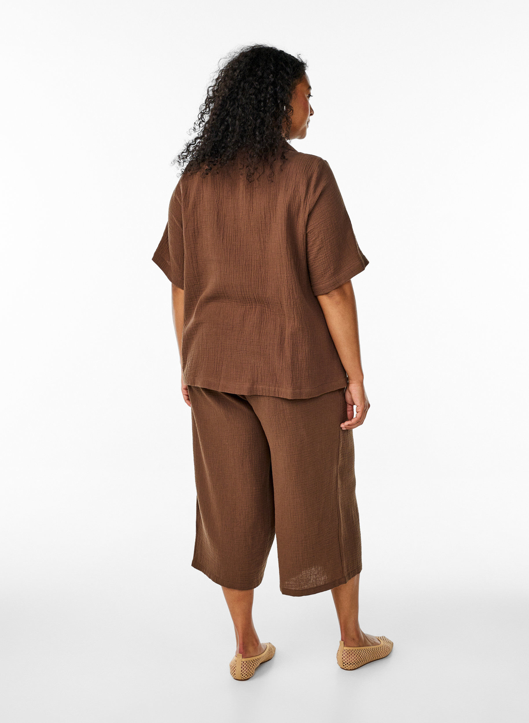 Zizzi Culotte-Hose aus Baumwollmusselin mit hohem Bund, Braun, Model image number 1