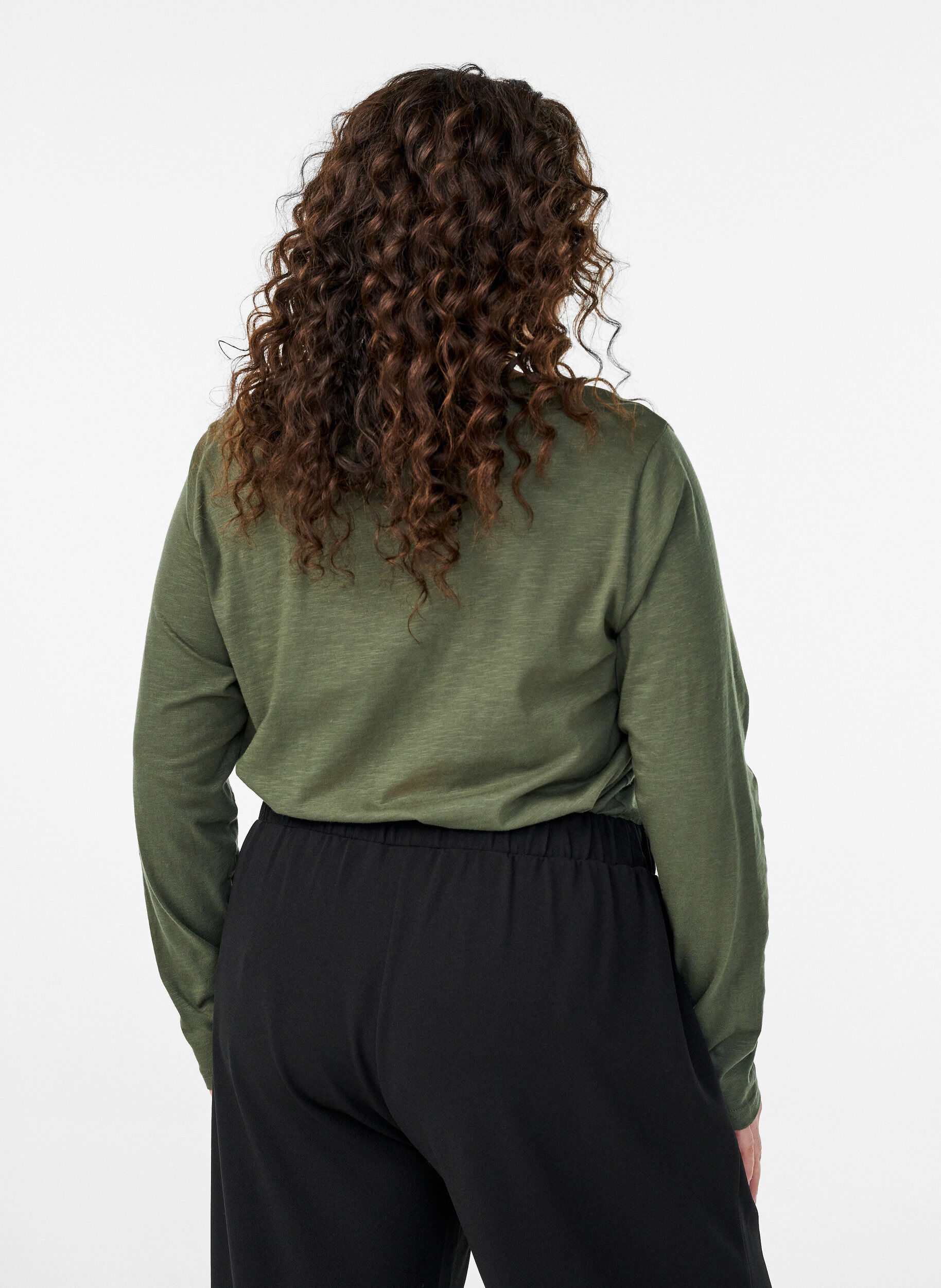 Zizzi FLASH - Langarmshirt mit V-Ausschnitt und Kn&ouml;pfen, Gr&uuml;n, Model image number 2