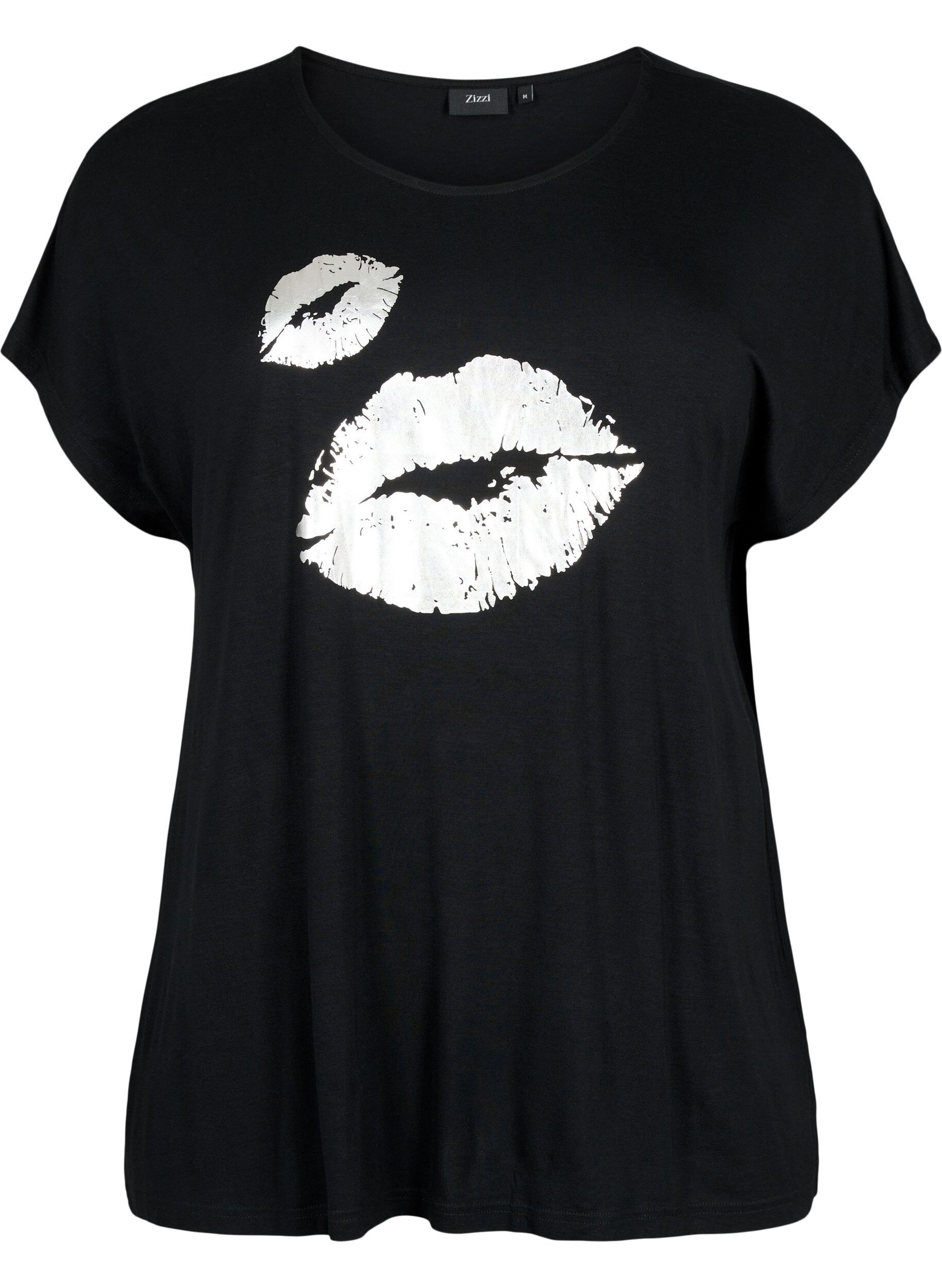 Zizzi Kurz&auml;rmeliges Viskose-T-Shirt mit Druck, Black W. Lips, Packshot image number 0