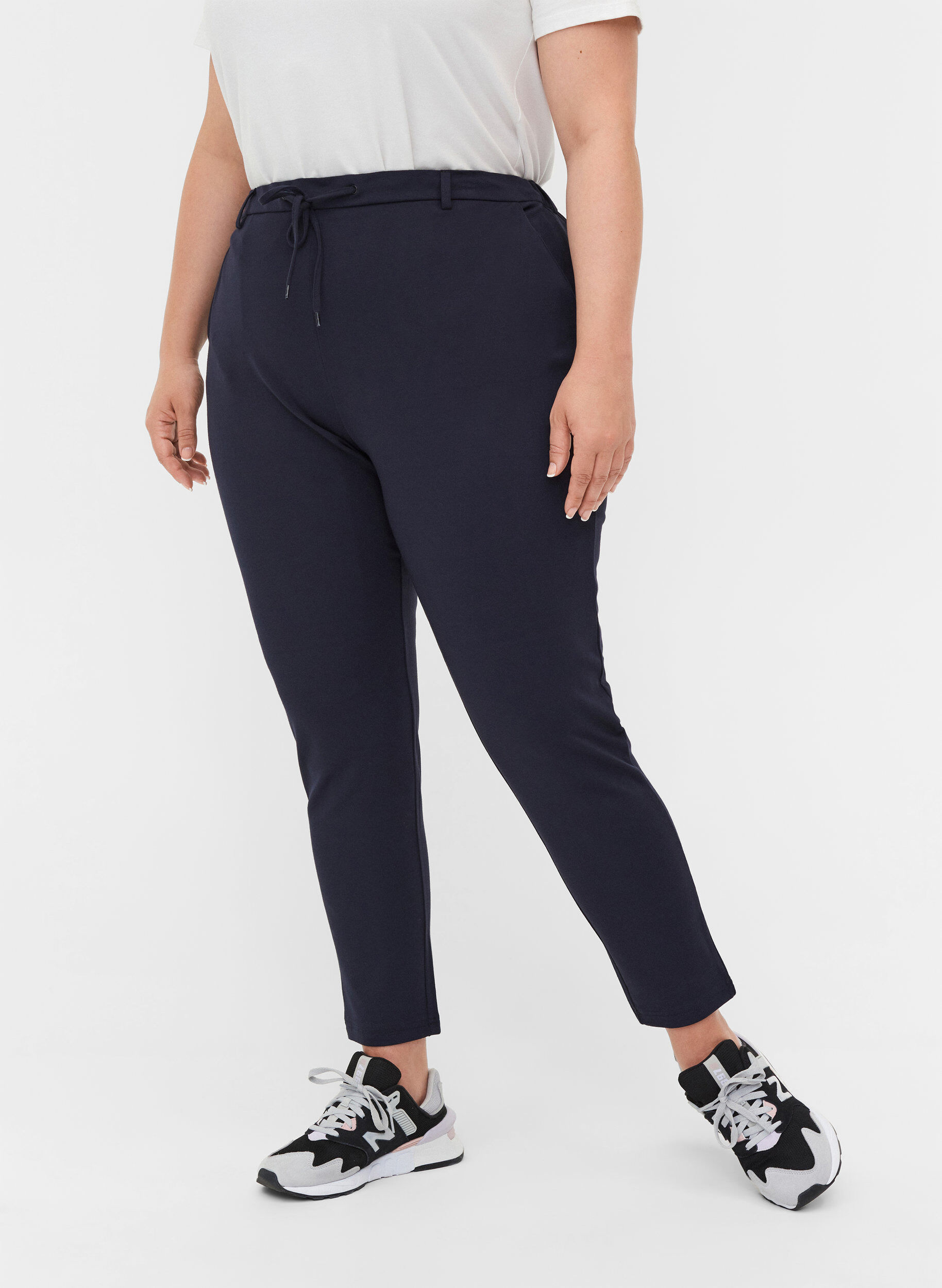 ZizziCropped Maddison Hose, Blau, Model image number 3