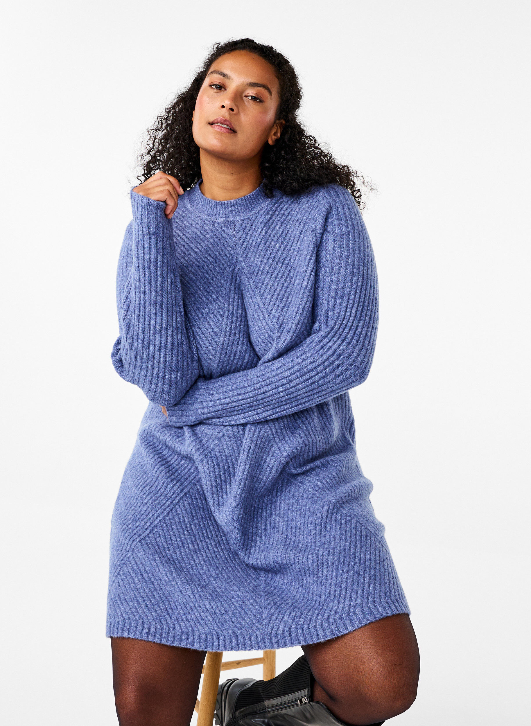 Zizzi Kurzes Rippstrickkleid mit Rundhalsausschnitt, Grey Blue Mel., Image image number 0