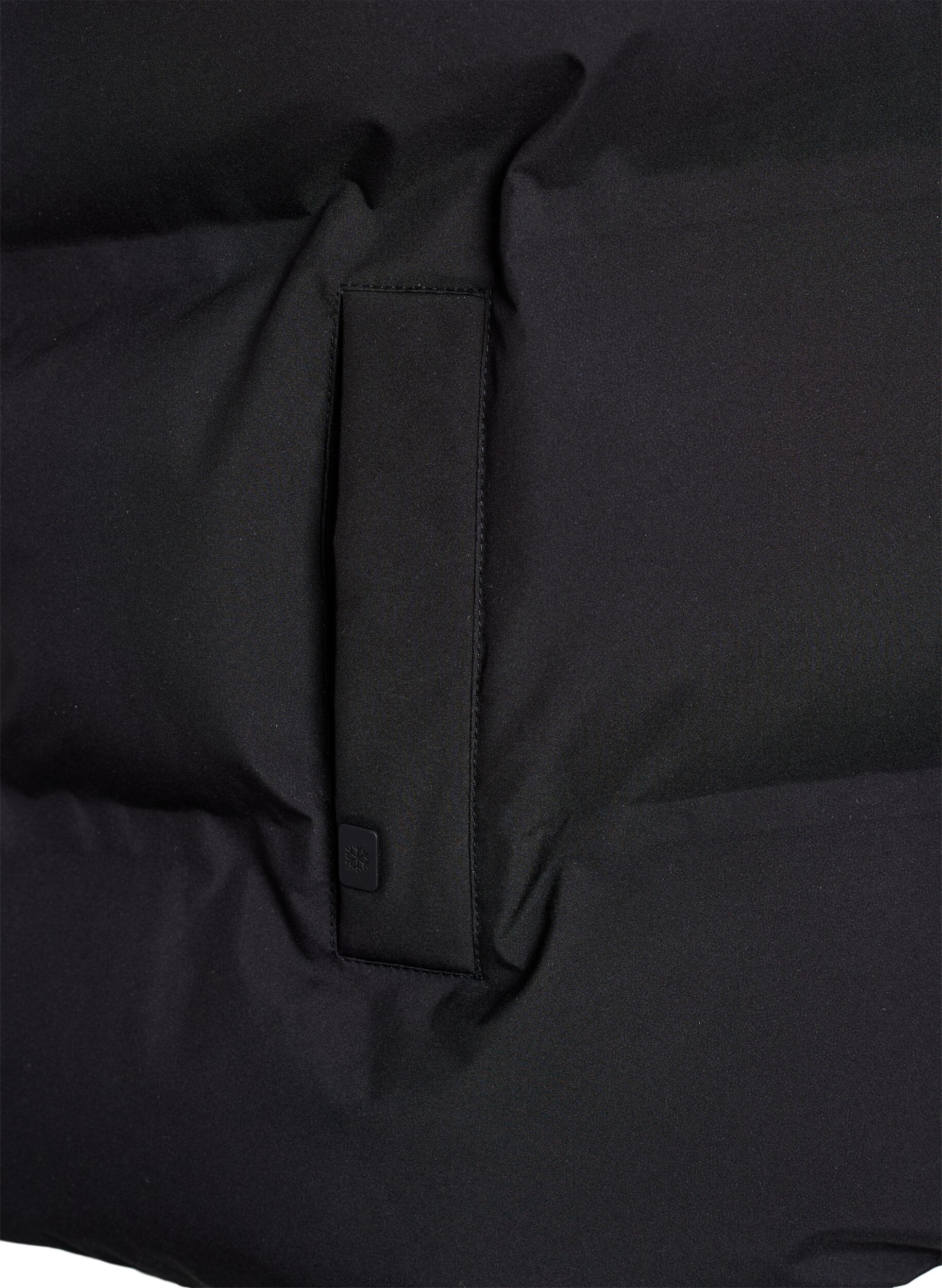 Zizzi Kurze Steppweste mit hohem Kragen, Schwarz, Packshot image number 3