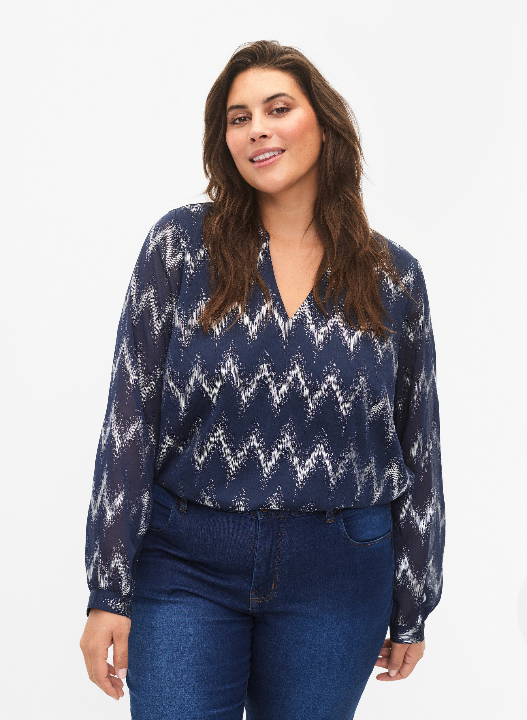 Zizzi Bedruckte Bluse mit V-Ausschnitt, Blau, Model image number 0