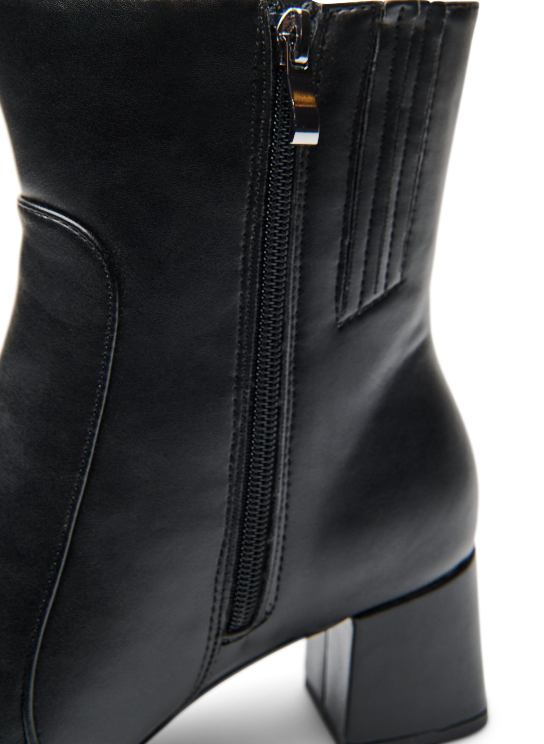 Zizzi Extra-Weite - Stiefeletten mit Blockabsatz, Schwarz, Packshot image number 4