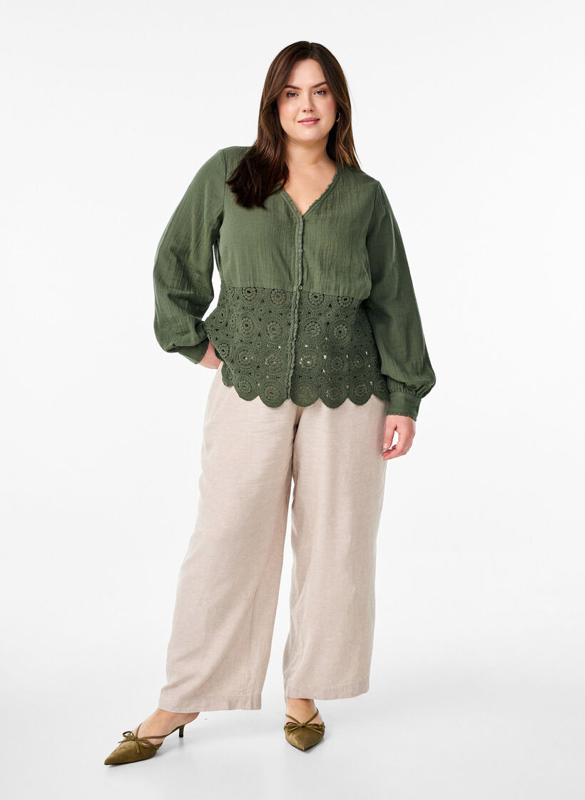 Baumwoll-Musselinbluse mit Häkeldetails, Grün, Model image number 1
