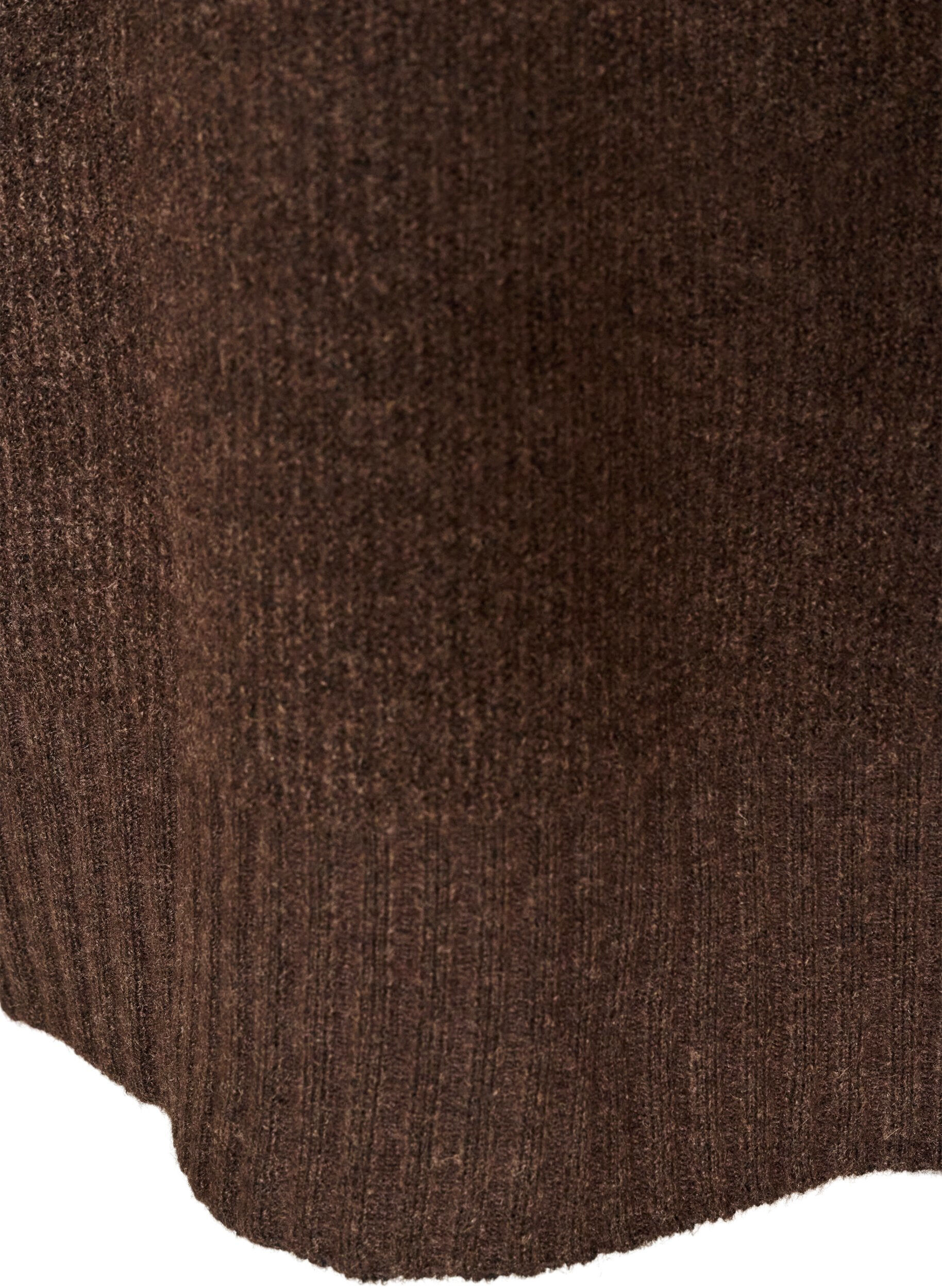 ZizziLocker gestrickter Pullover mit Rollkragen, Braun, Packshot image number 3