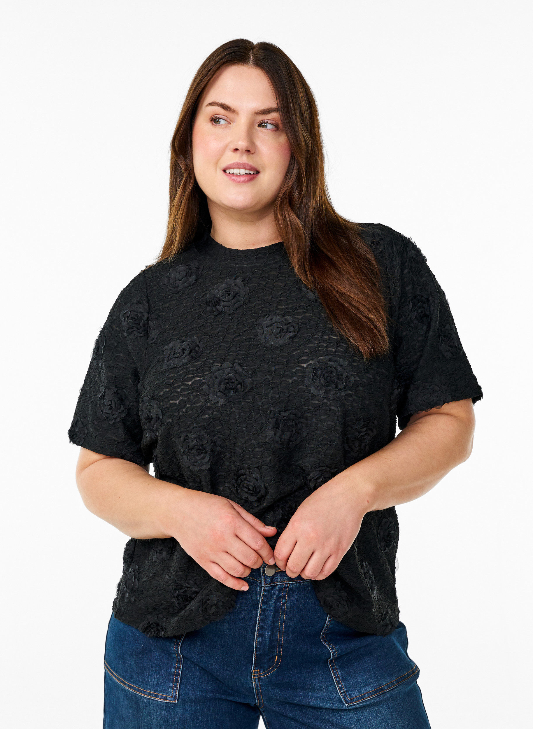 Bluse mit 3D-Blumen und kurzen &Auml;rmeln, Schwarz, Model