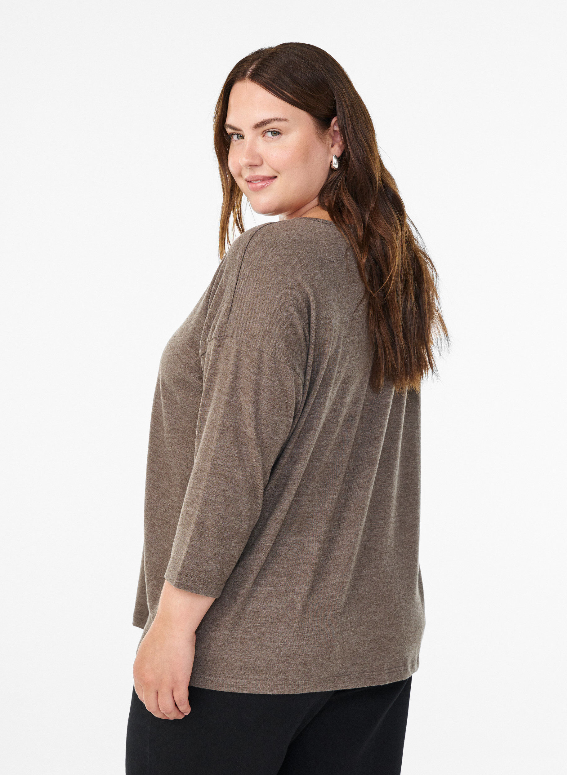 Zizzi Bluse aus Jersey mit 3/4-&Auml;rmeln, Braun, Model image number 2