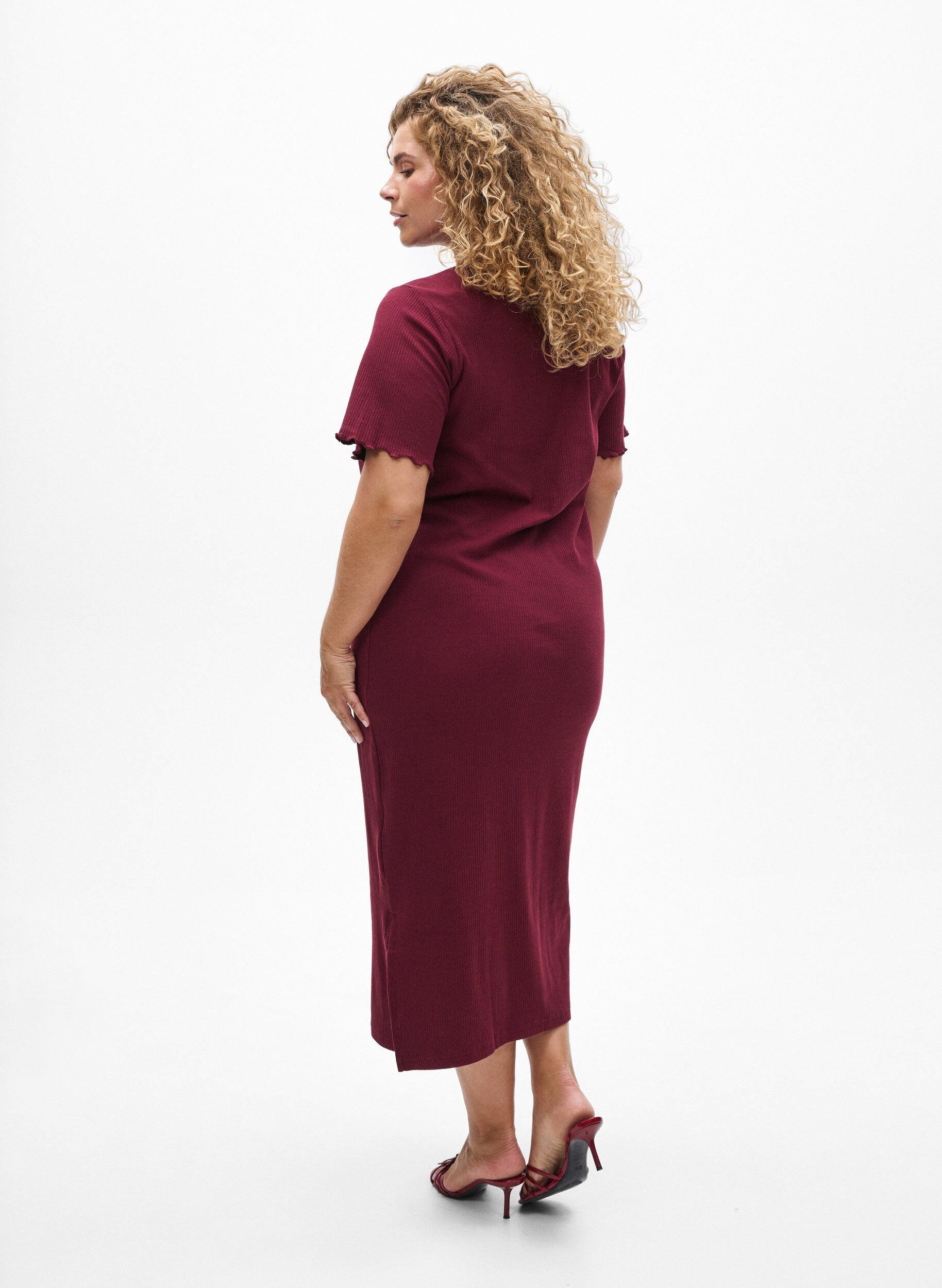 Zizzi Maxikleid aus Jersey mit kurzen &Auml;rmeln, Dunkles Bordeaux, Model image number 1