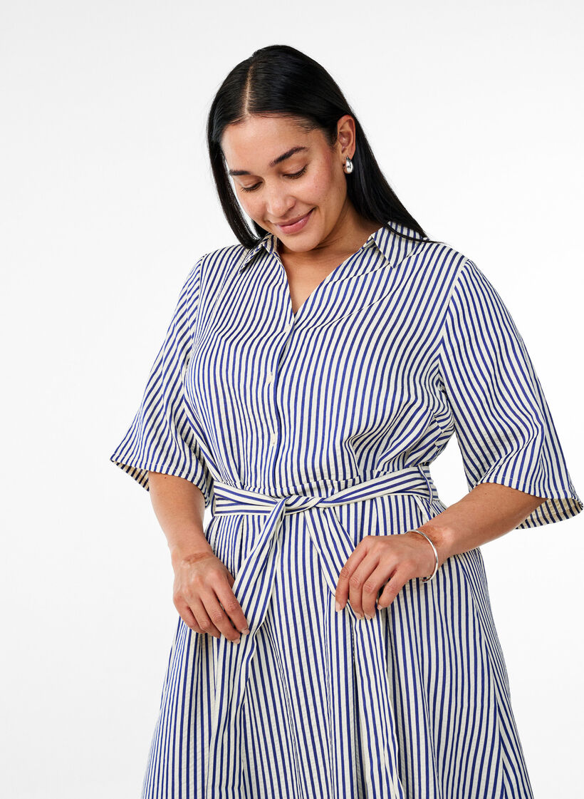 Kn&ouml;chellanges Hemdblusenkleid mit Bindeg&uuml;rtel und Streifen, Blau, Model image number 2