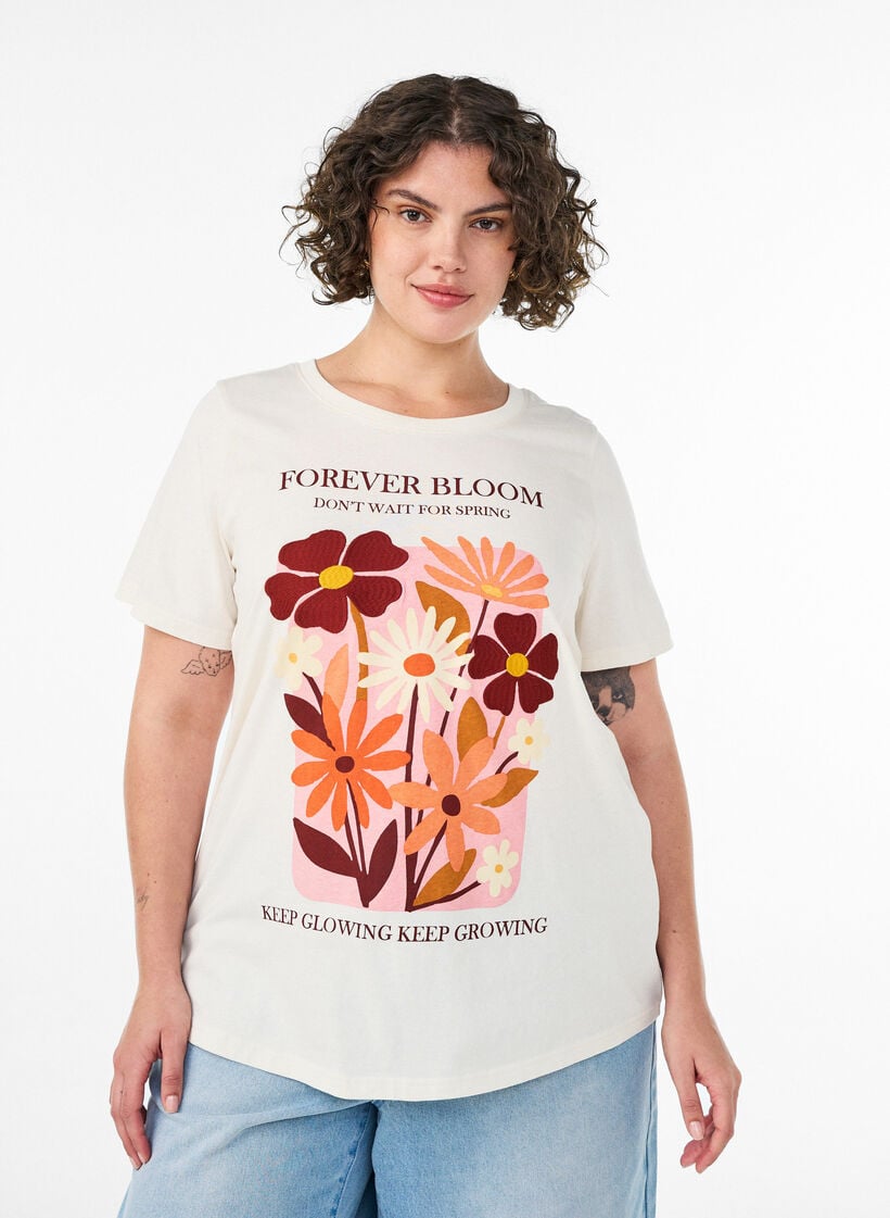 T-shirt aus Baumwolle mit Print, Vanille, Model image number 0