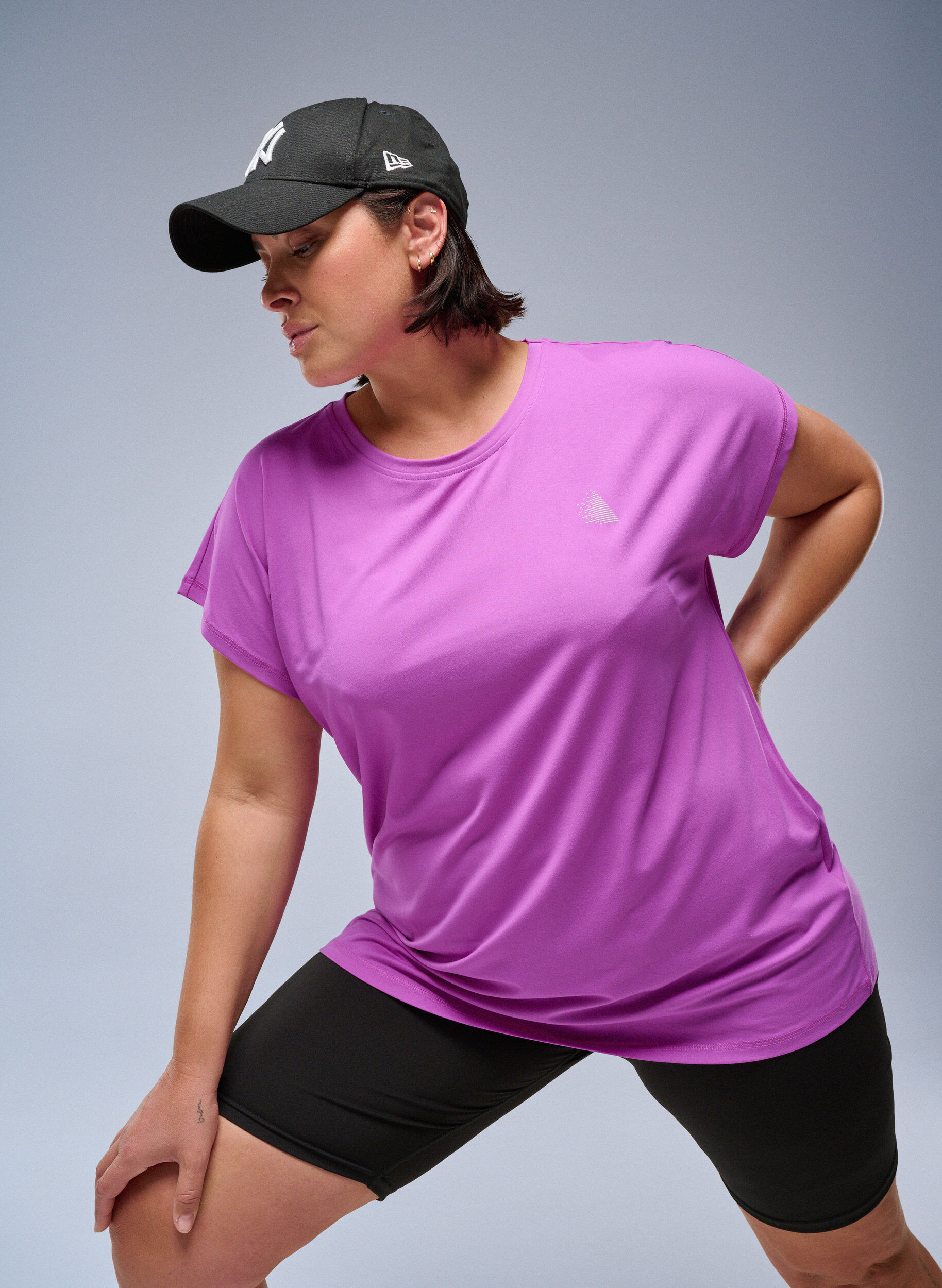 ZizziEinfarbiges Trainings-T-Shirt, Lila, Image image number 0