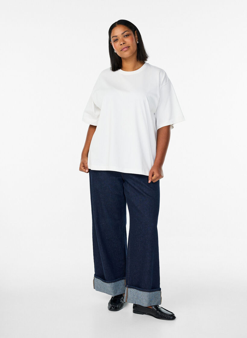 Oversize-T-Shirt mit halben Ärmeln, Weiß, Model image number 1