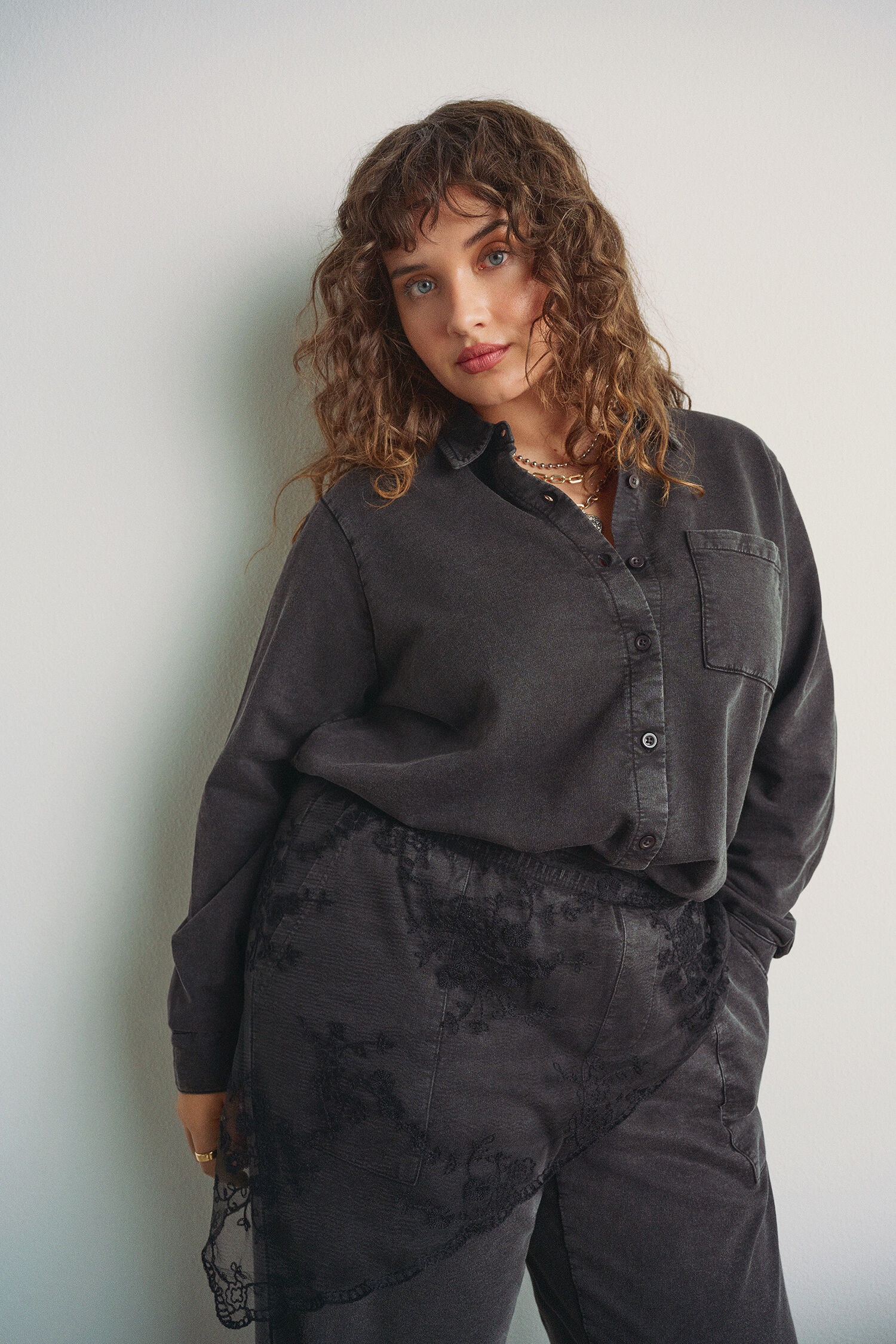 Zizzi Passendes graues Set mit Details, , Model