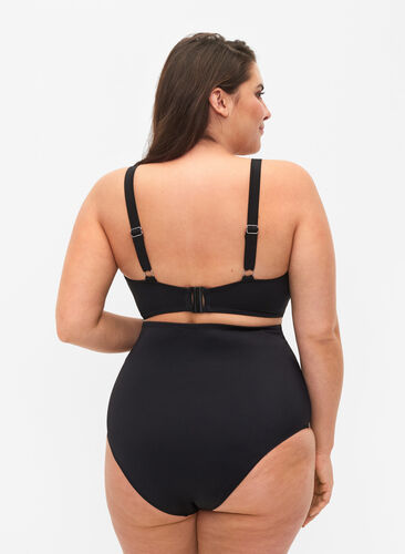 Bikini-Hose mit extra hoher Taille, Black, Model image number 1