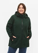 Kurze Softshell-Jacke mit abnehmbarer Kapuze, Grün, Model image number 0