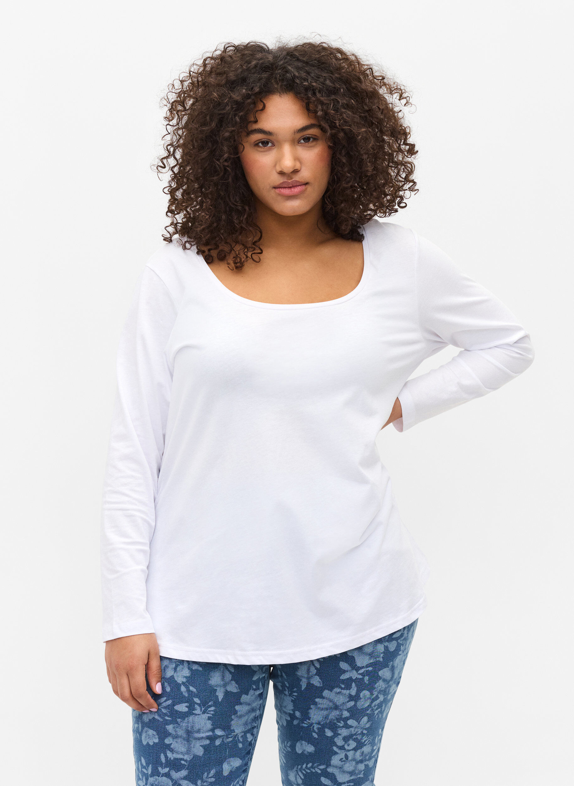 Zizzi 2er-Pack Basic-Bluse aus Baumwolle, Navy B/B White, Model image number 0