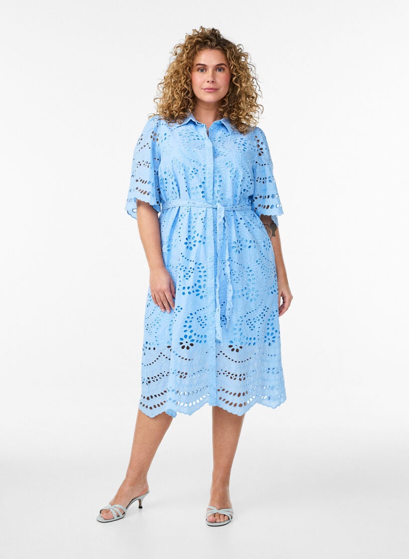 Hemdblusenkleid aus Broderie Anglaise mit Bindeg&uuml;rtel, Blau, Model image number 1