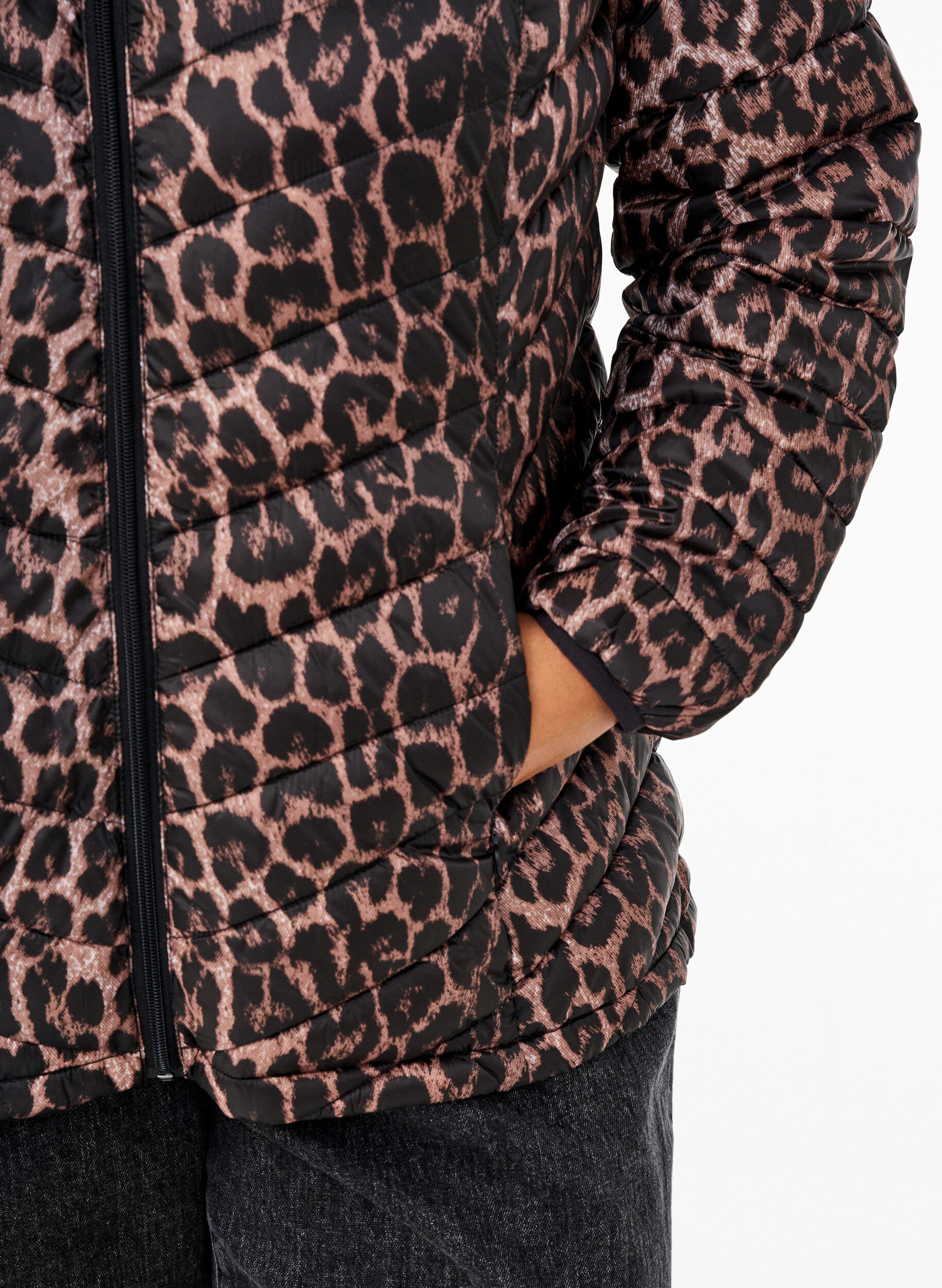 Zizzi Leichte Jacke mit Taschen, Braun, Model image number 3