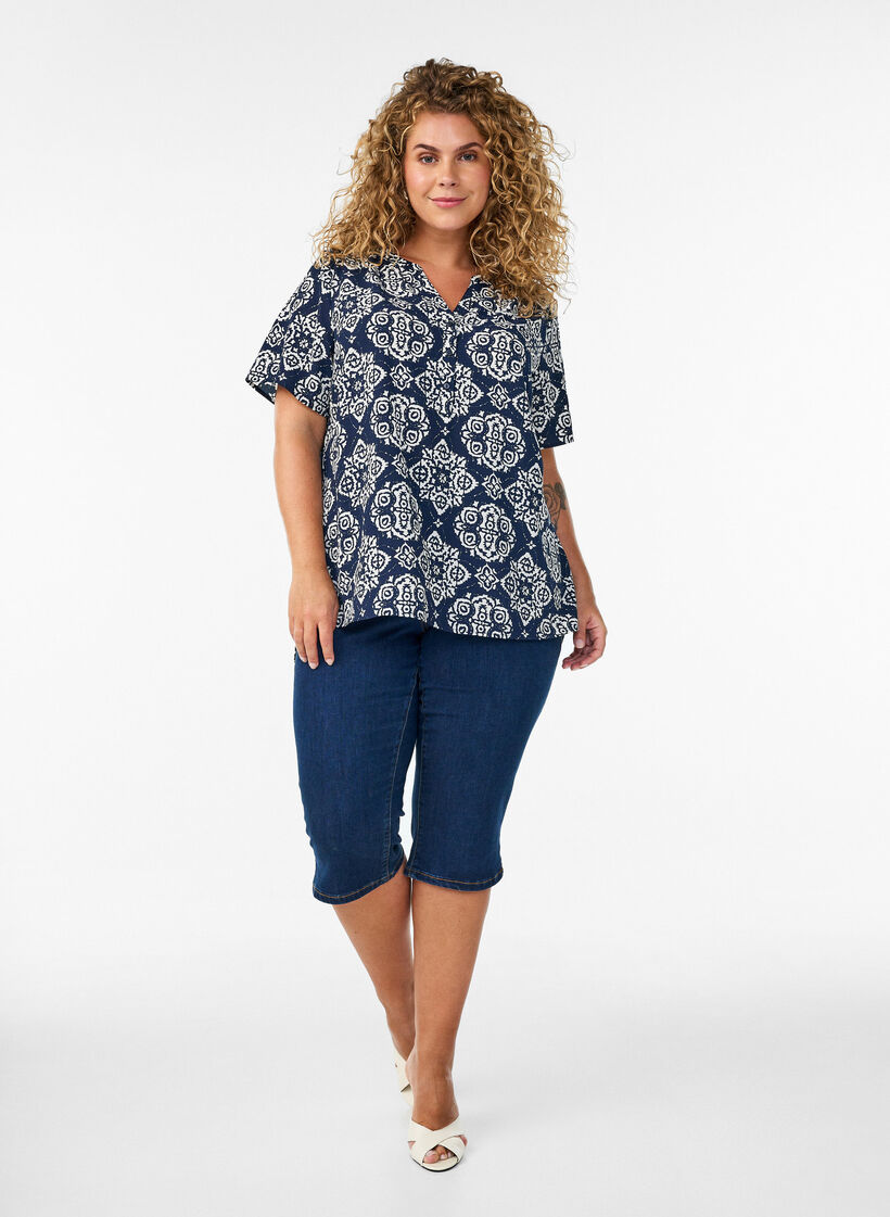 Bluse mit kurzen &Auml;rmeln und V-Ausschnitt, Blau, Model image number 1