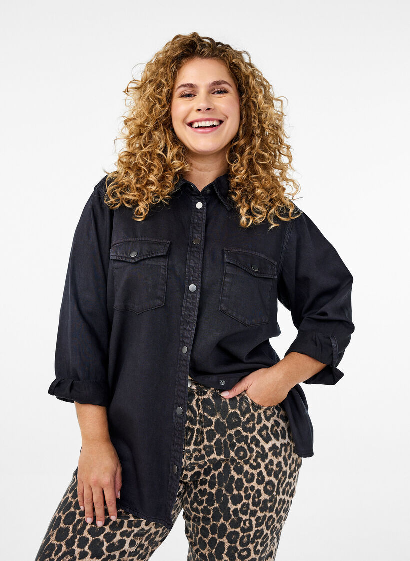 Jeanshemd mit Brusttaschen, Schwarz, Model image number 0