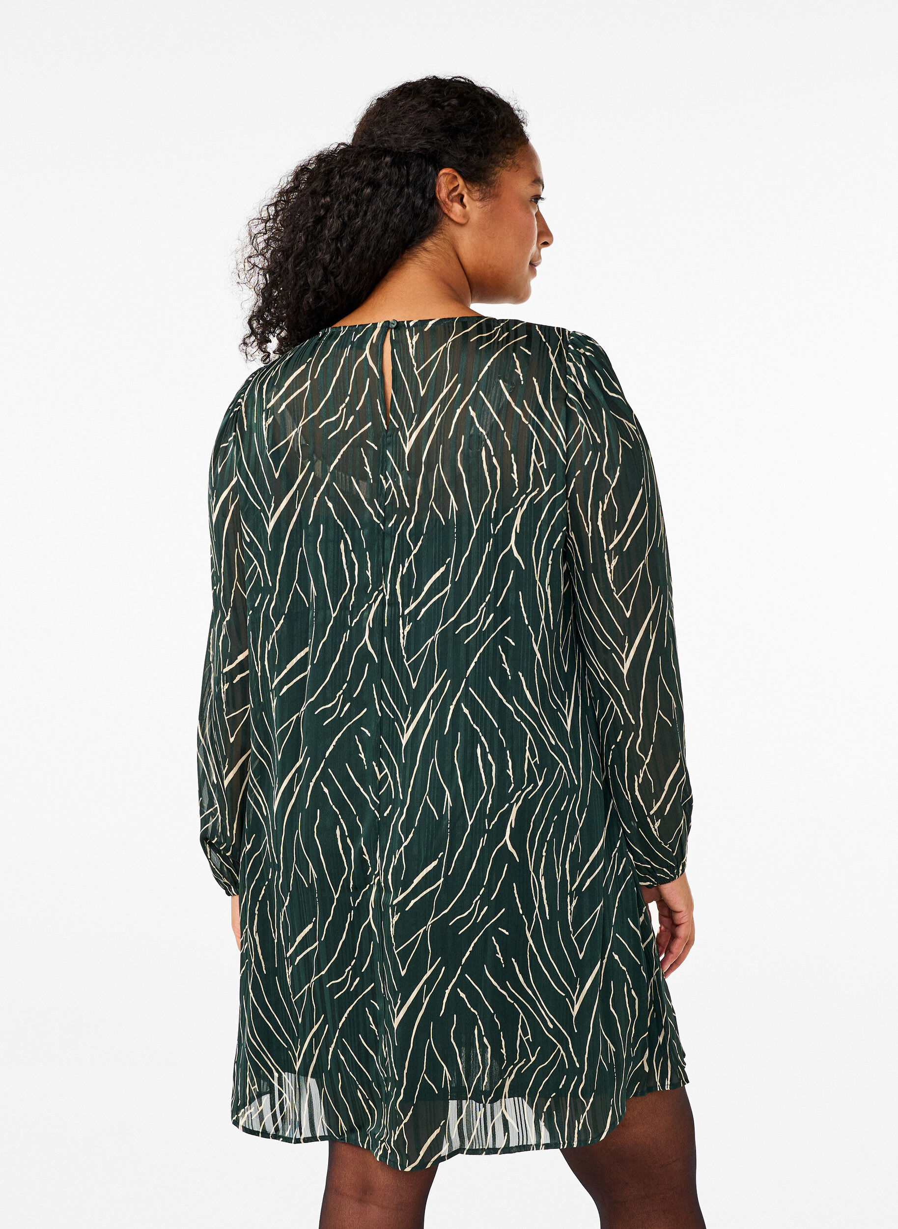 Zizzi Kurzkleid mit Print und Rundhalsausschnitt, Scarab Safari AOP, Model image number 1