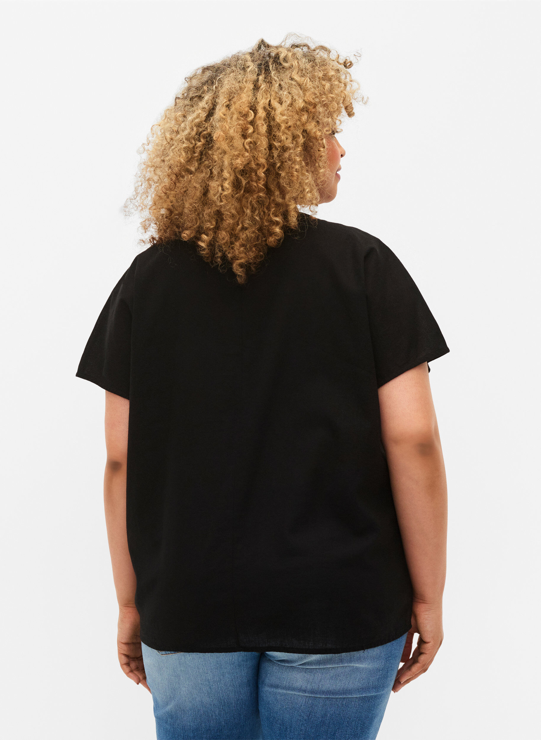 Zizzi Kurz&auml;rmelige Bluse aus Baumwollmischung mit Leinen, Black, Model image number 1