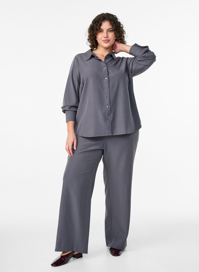 Hoch taillierte Anzughose mit weiten Beinen, Grau, Model image number 0