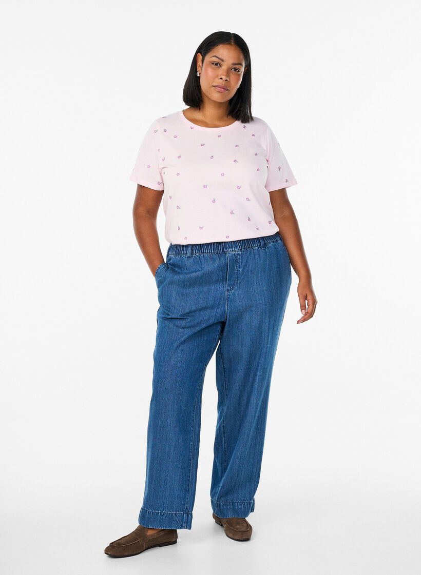 T-Shirt aus Bio-Baumwolle mit aufgestickten Motiven, Pink, Model image number 1