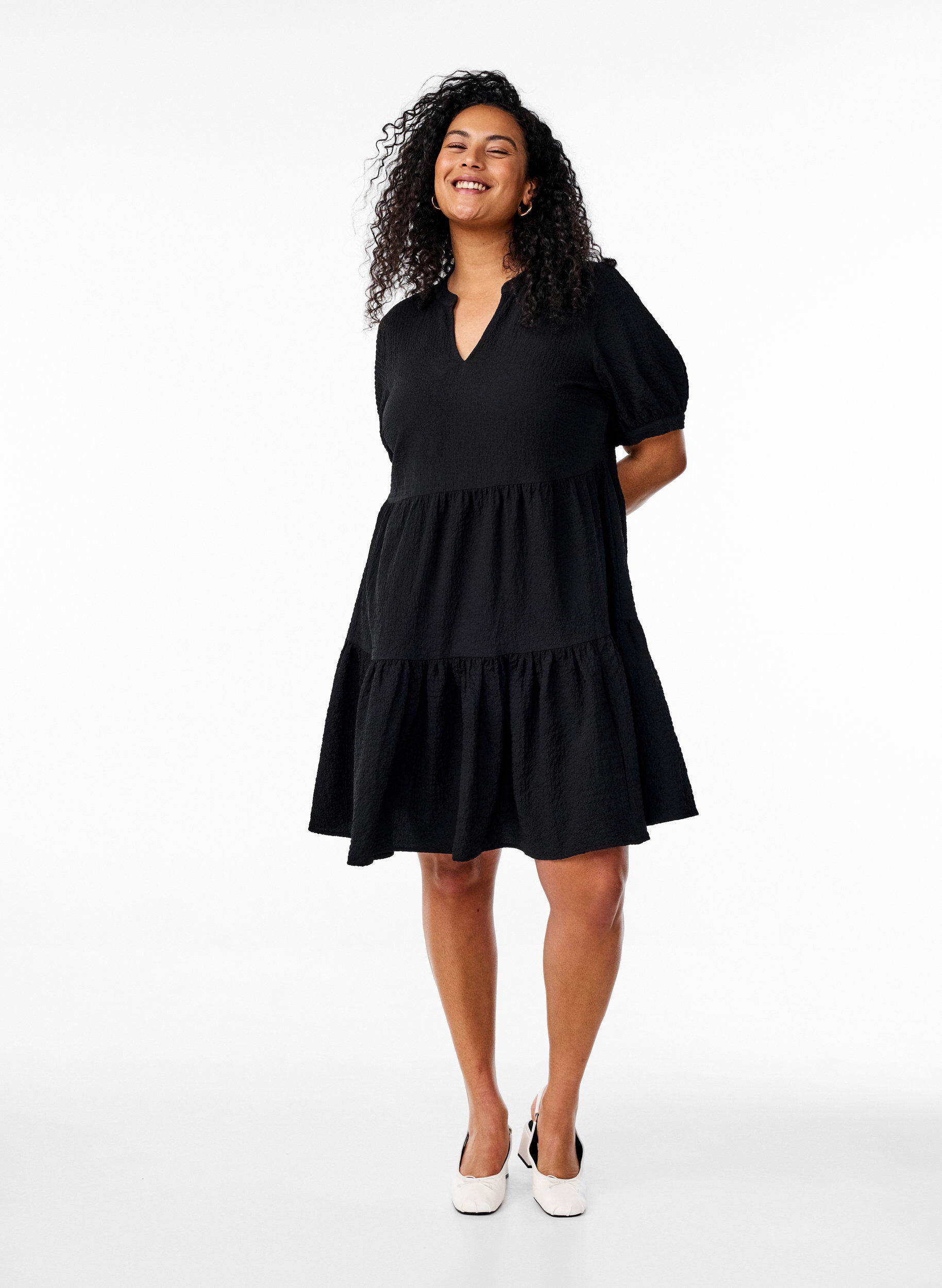 Zizzi FLASH - Kurzes A-Linien-Kleid, Schwarz, Model image number 1