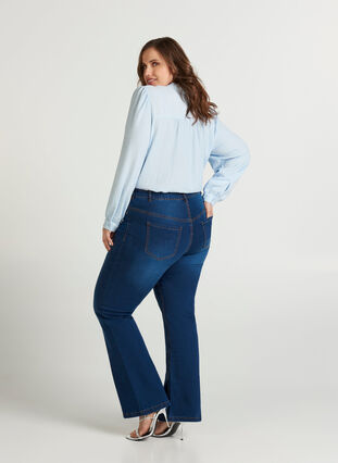 Ellen Bootcut Jeans mit hoher Taille, Blue denim, Model image number 0