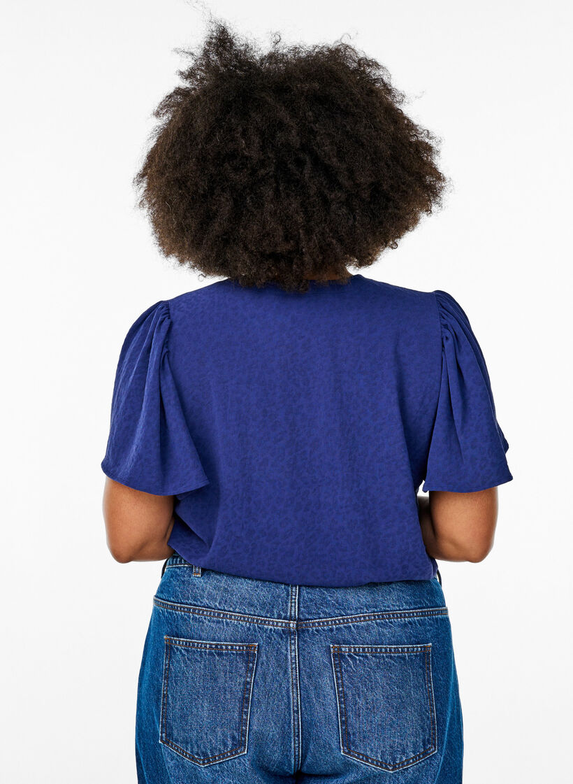 Bluse mit kurzen Rüschenärmeln und V-Ausschnitt, Blau, Model image number 2