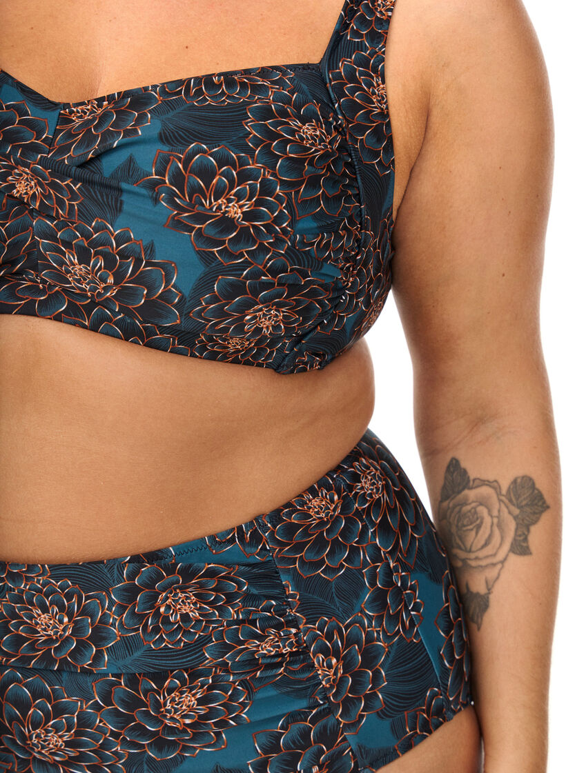 Wattierter Bikini-Oberteil mit Print, Petrol, Model image number 2