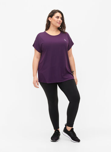 Kurzärmeliges Trainings-T-Shirt, Purple Pennant, Model image number 2