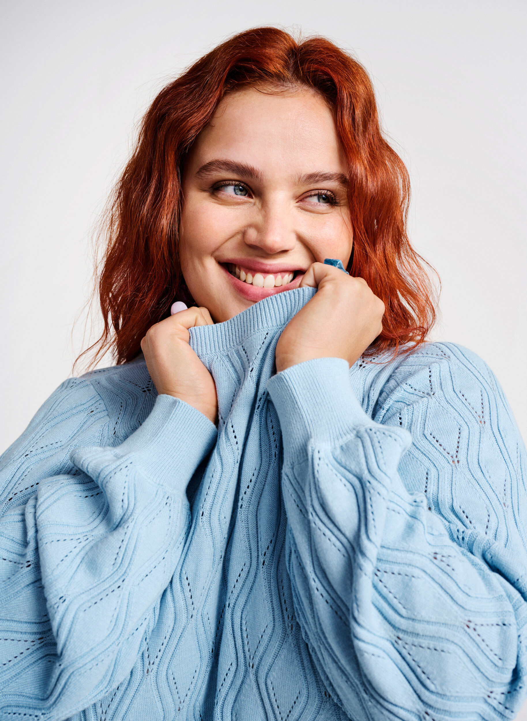 Zizzi Pullover mit Lochmuster und U-Boot-Ausschnitt	, Blue Bell, Image image number 0