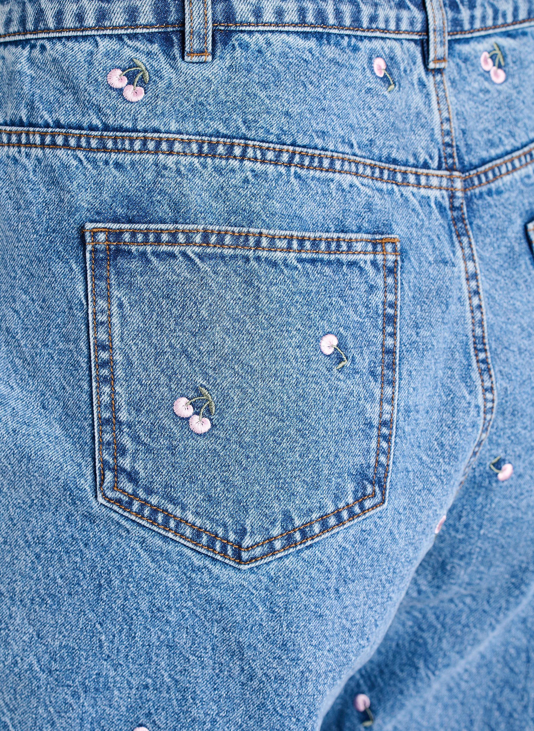 Zizzi Mille Mom Fit Jeans mit Stickerei, Blau, Packshot image number 3