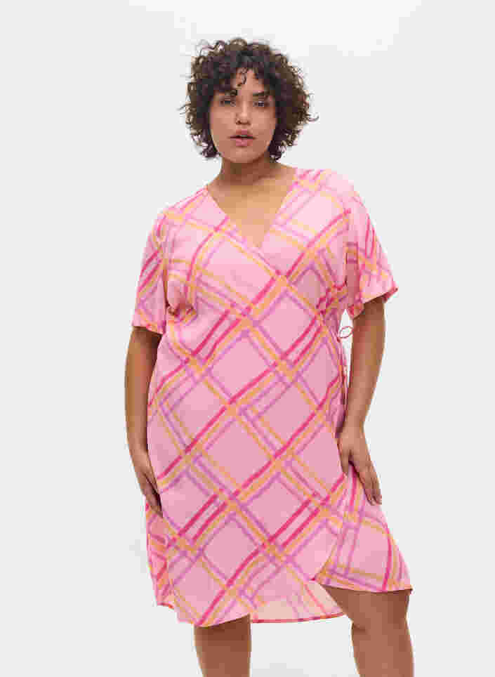 Kariertes Kleid aus Viskose mit Wickeleffekt, Pink Check, Model image number 0