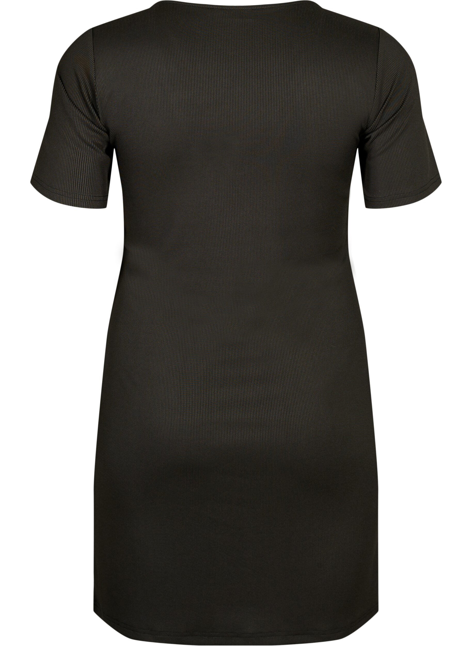 Zizzi Eng anliegendes Kleid mit V-Ausschnitt und Riemendetail, Black, Packshot image number 1