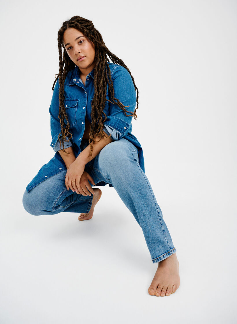 Two-Tone Mille Mom Fit Jeans, Lt. B. Comb, Image image number 1