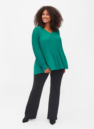 Plissee Bluse mit V-Ausschnitt, Evergreen, Model image number 2