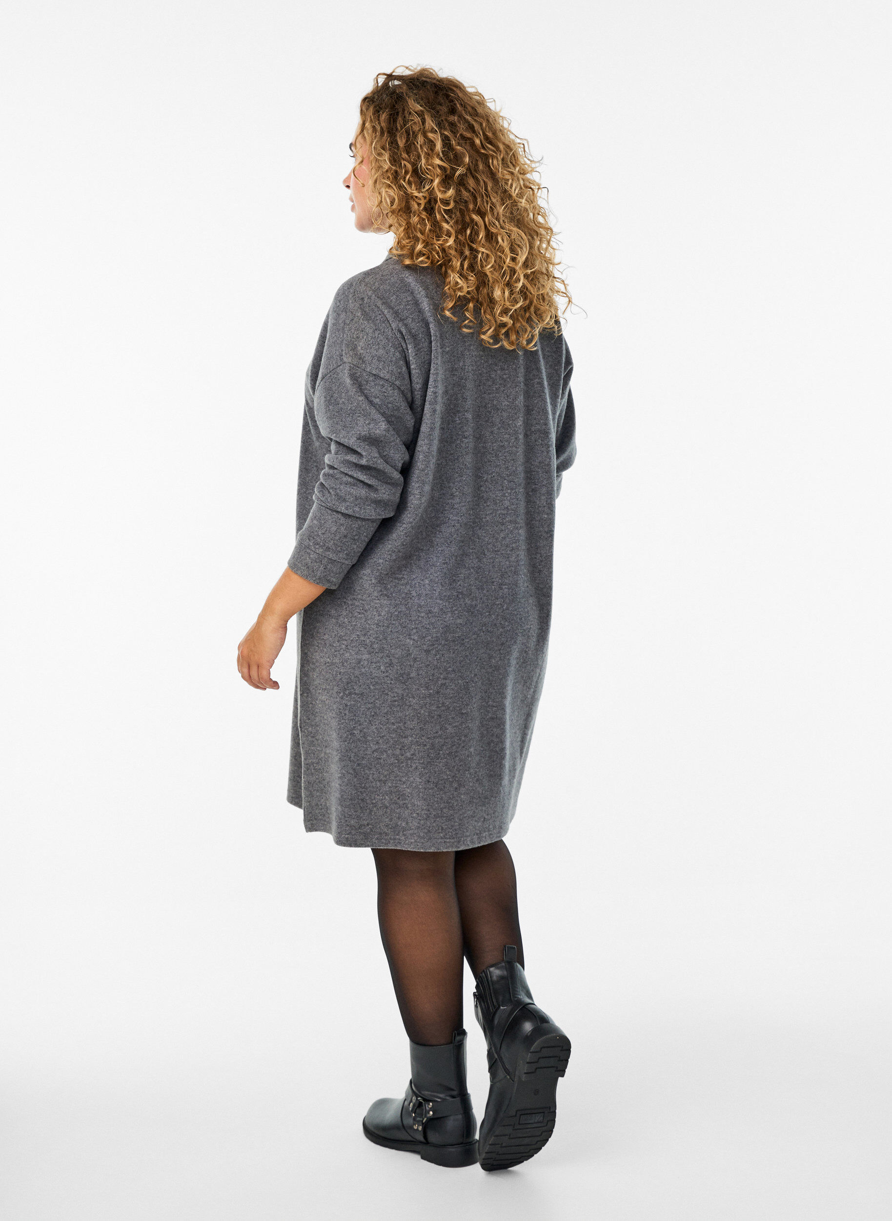 Zizzi Knielanges Kleid aus Jersey mit V-Ausschnitt und Kragen, Grau, Model image number 2