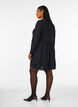 Kurzes Jerseykleid mit welligem Strukturmuster, Schwarz, Model image number 2